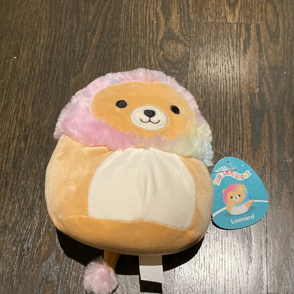 8 inch Leonard the lion 🦁 Squishmallow